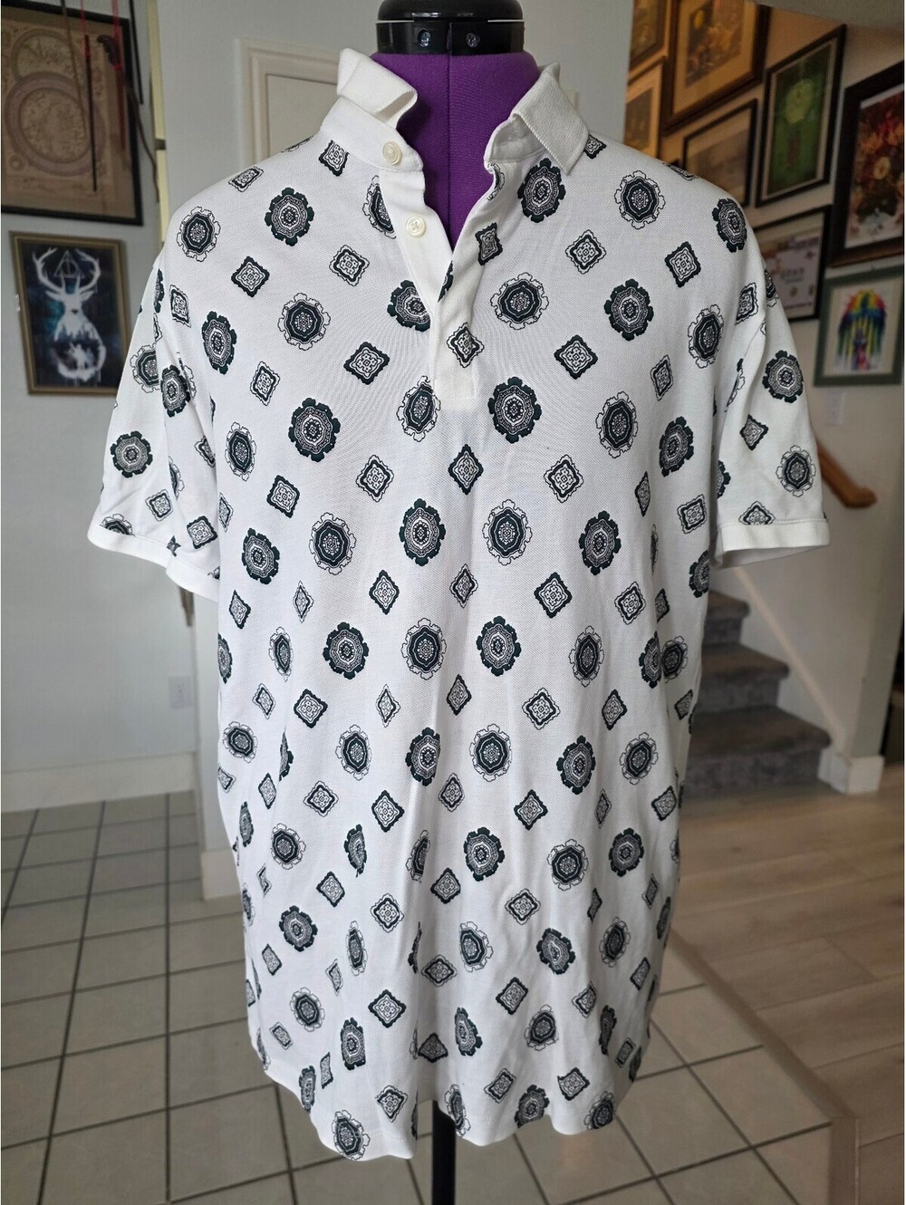 Mens Express size Medium Pima Cotton collared shirt
